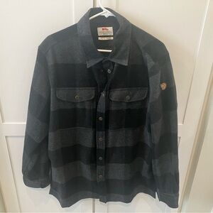 Fjallraven Canada men’s wool shirt jacket black grey plaid xl